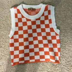 Sweater checkered tank top
